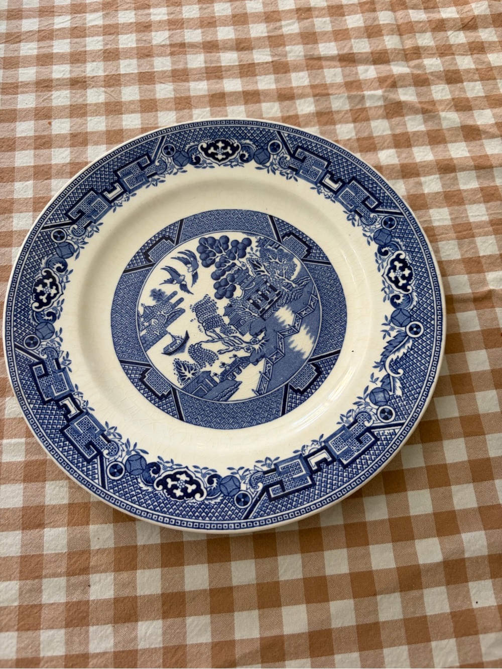 Vintage Blue Willow Ceramic Dinner Plate - Classic Blue Pattern